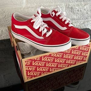 Red suede vans old skool 3.5 kids NIB